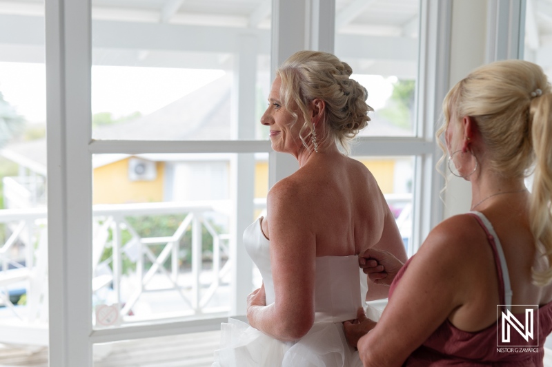 Bride getting ready for wedding ceremony at Papagayo Beach Resort in Curacao on a beautiful day