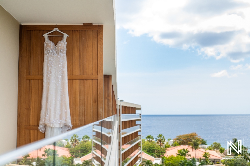 Bride's dress
