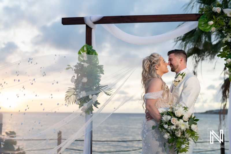 Bride and groom photoshoot session