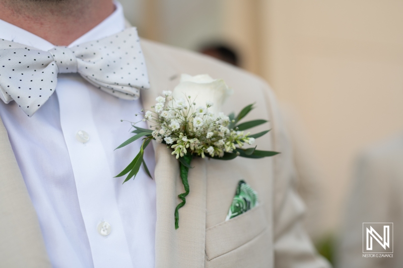 Groom's boutoniere