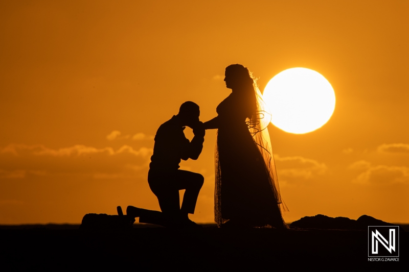 Sunset wedding photos