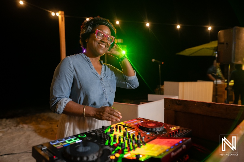 Wedding celebration with DJ at night in Curacao on the beach