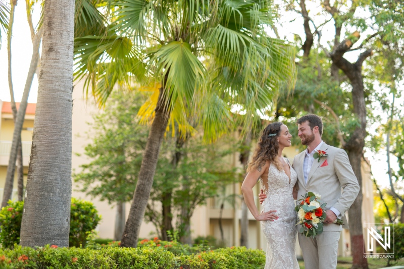 Bride and groom photoshoot session