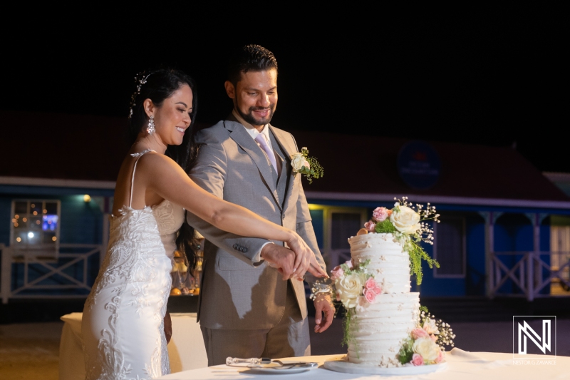 Cake cutting