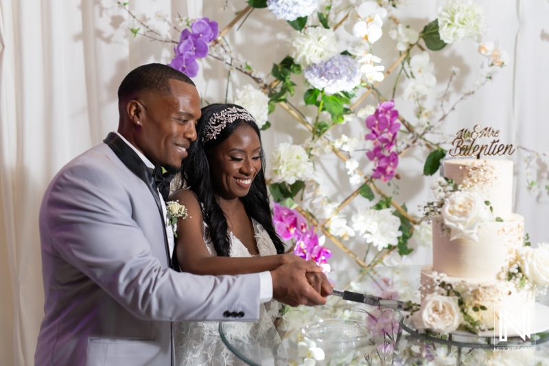 Cake cutting