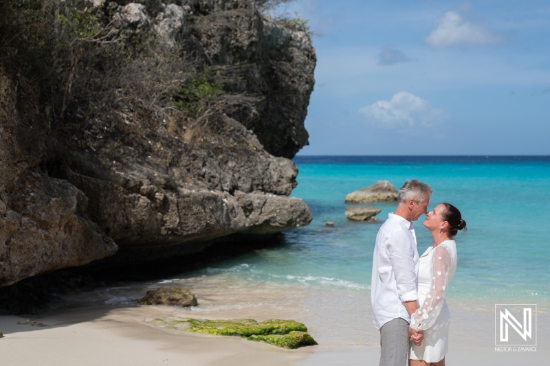 Bride and groom photoshoot session