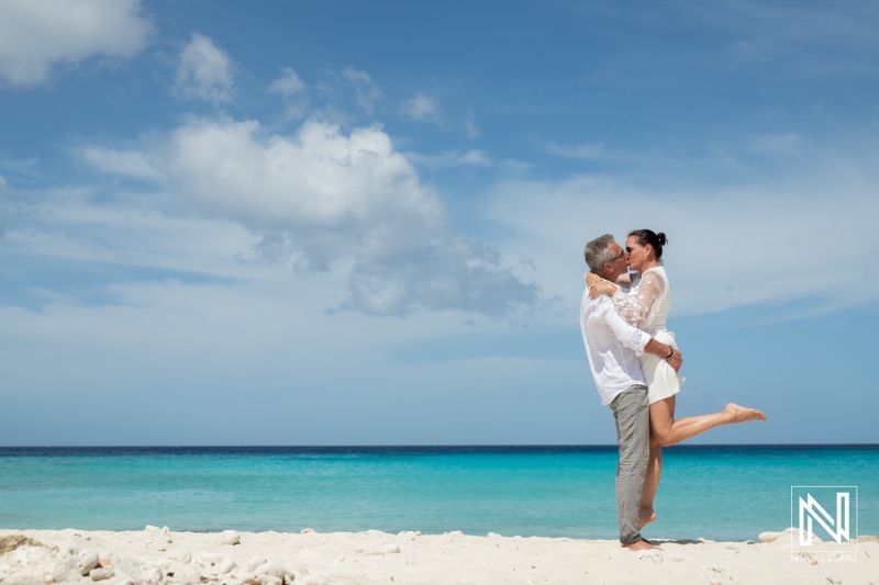 Bride and groom photoshoot session