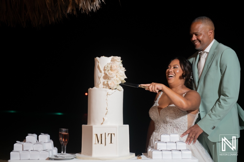 Cake cutting