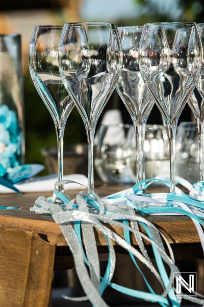 Wedding glasses decoration