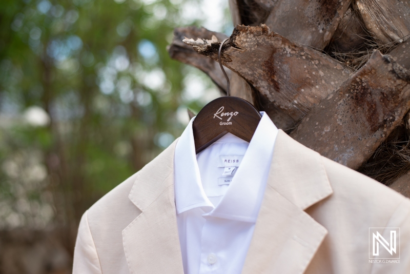 Groom's attire