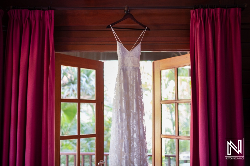 Wedding dress