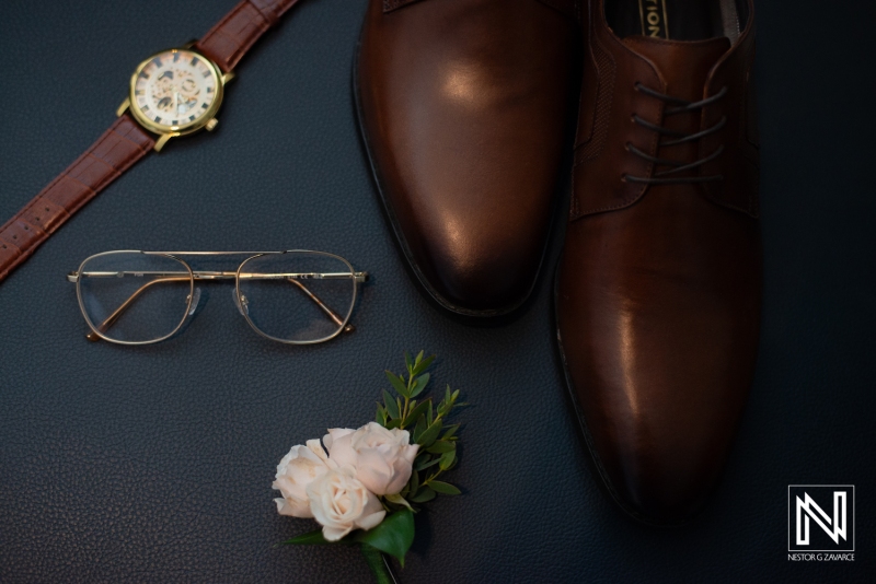 Groom's attire