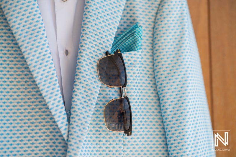 Groom's attire
