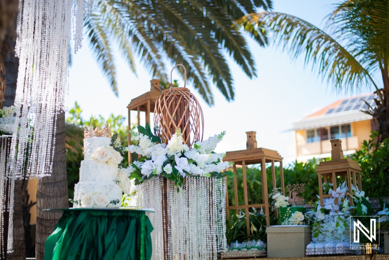 Wedding cake and decor