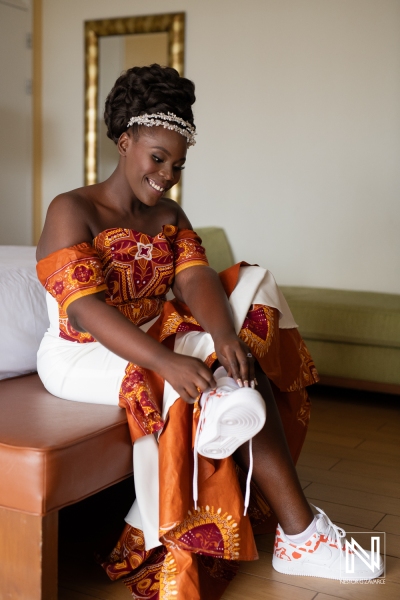 Bride wearing the shoes
