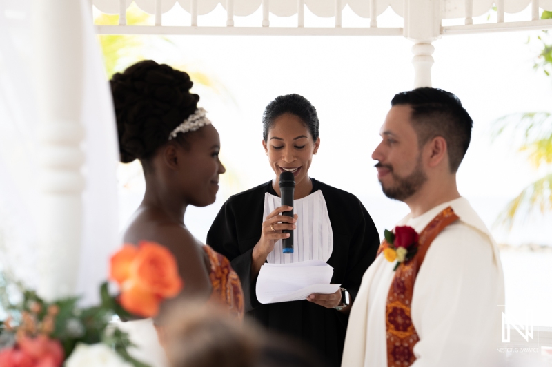 Wedding officiant