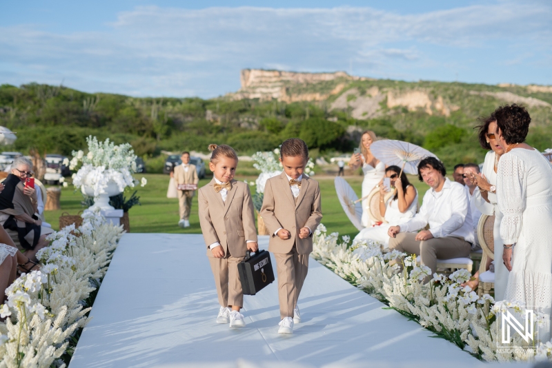 rings security entrance at golf course wedding
