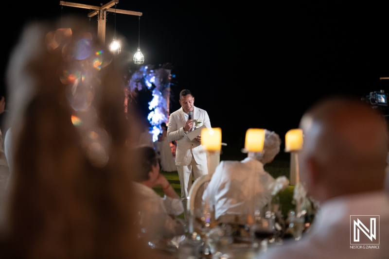 groomsmen speech in the wedding dinner