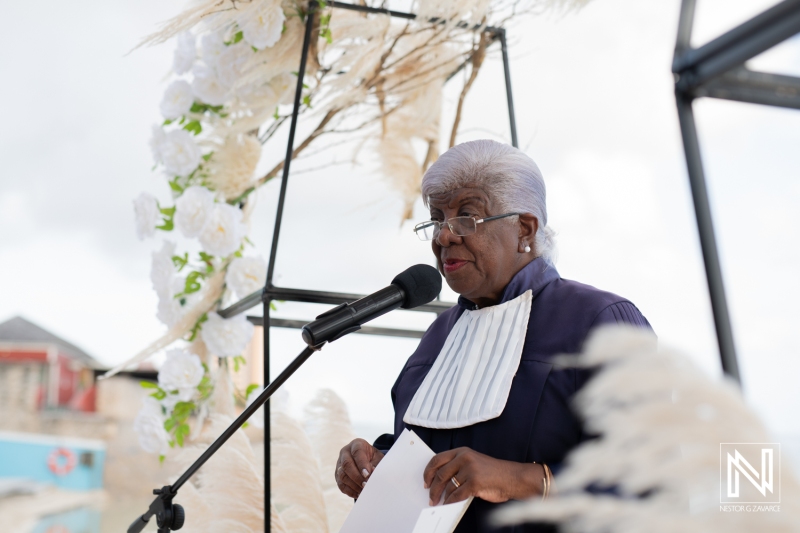 Wedding officiant