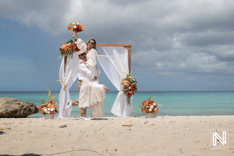 Bride and groom photoshoot session