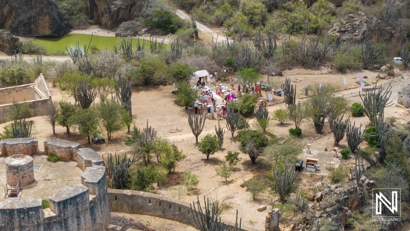 Celebrating love at Fort Beekenburg in Curacao with breathtaking scenery and a stunning outdoor setting