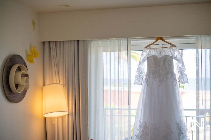 Bride's dress