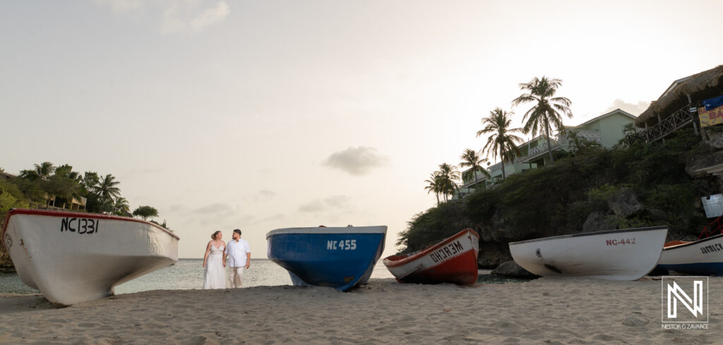 Trash the dress at Playa Lagun in Curacao