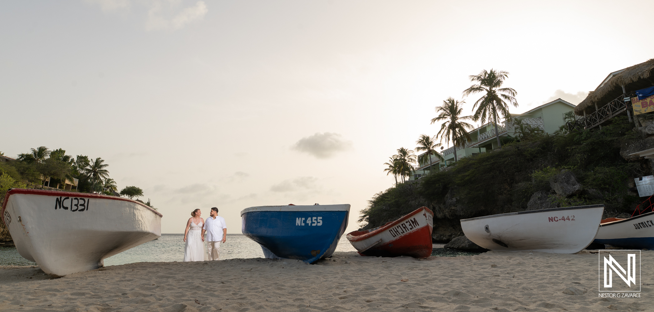 Trash the dress at Playa Lagun in Curacao
